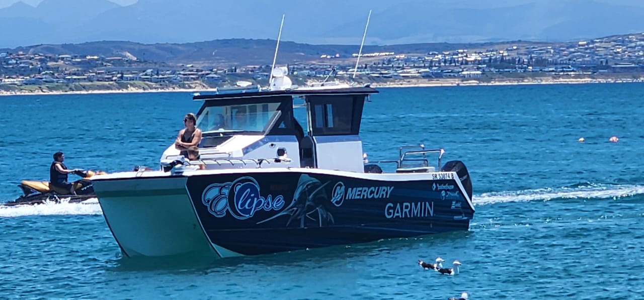 Orcat 900 Walk-Around Wheelhouse